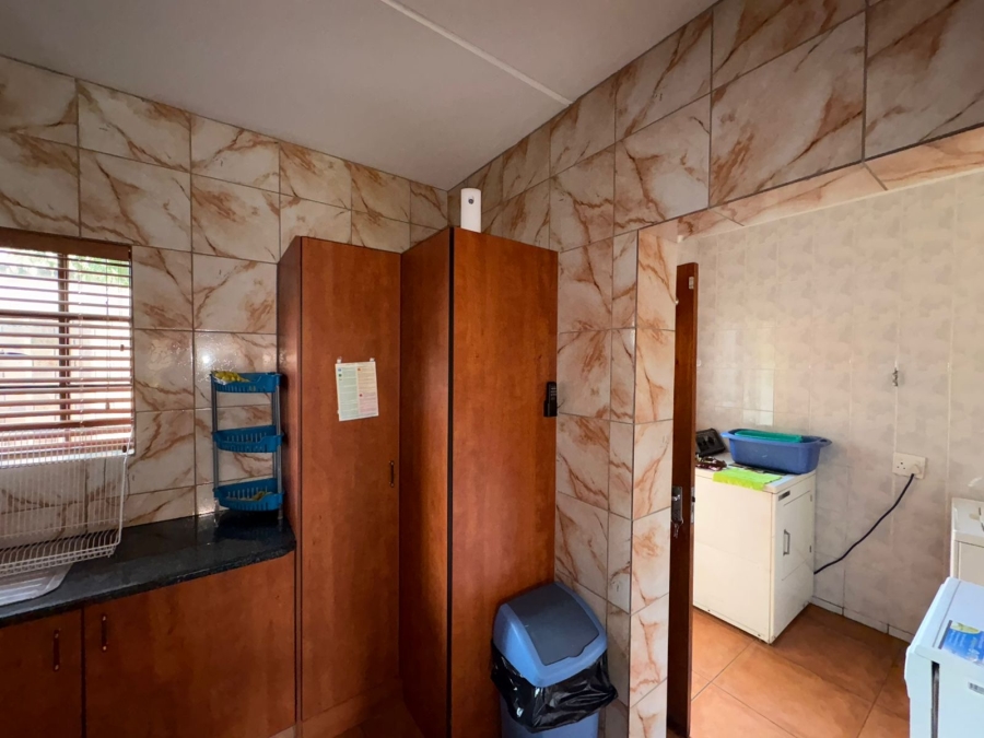 3 Bedroom Property for Sale in Safari Gardens North West